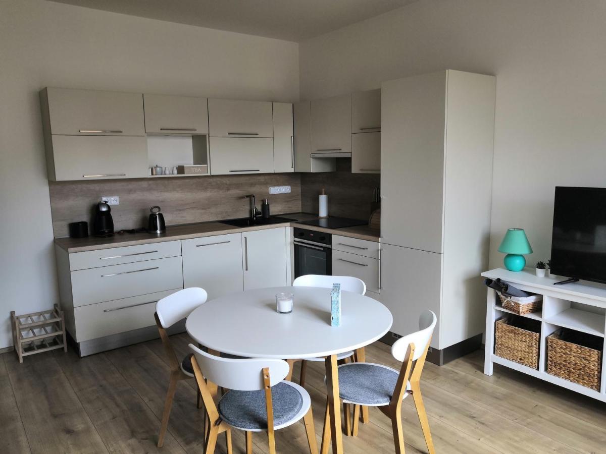 Znojmo Apartmany ภายนอก รูปภาพ