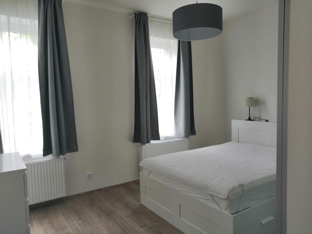 Znojmo Apartmany ภายนอก รูปภาพ